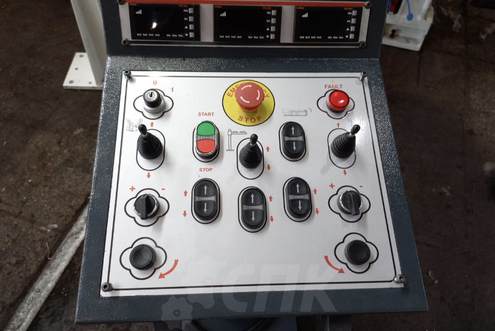 4-х валковые гидравлические вальцы Ostas 4R OHS 2070x220
