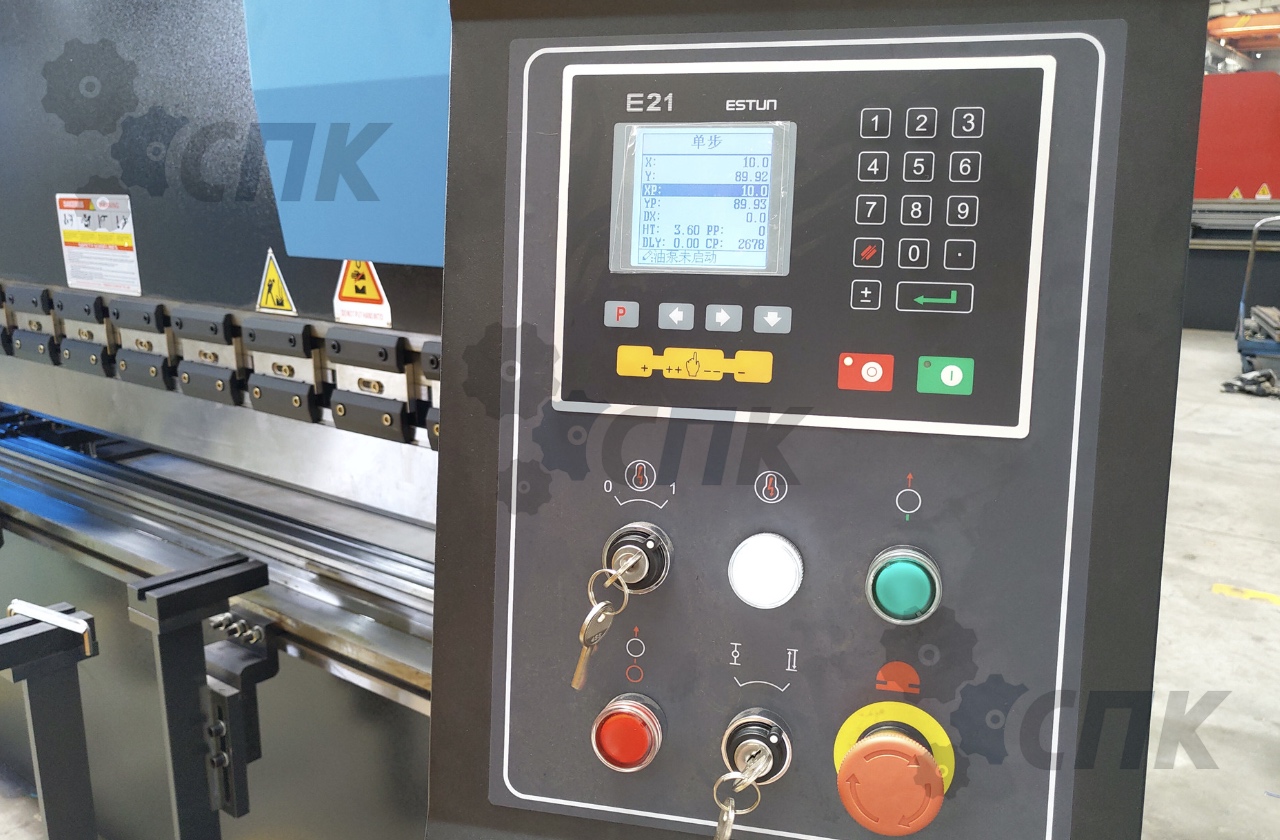 Гидравлический гибочный пресс WC67K