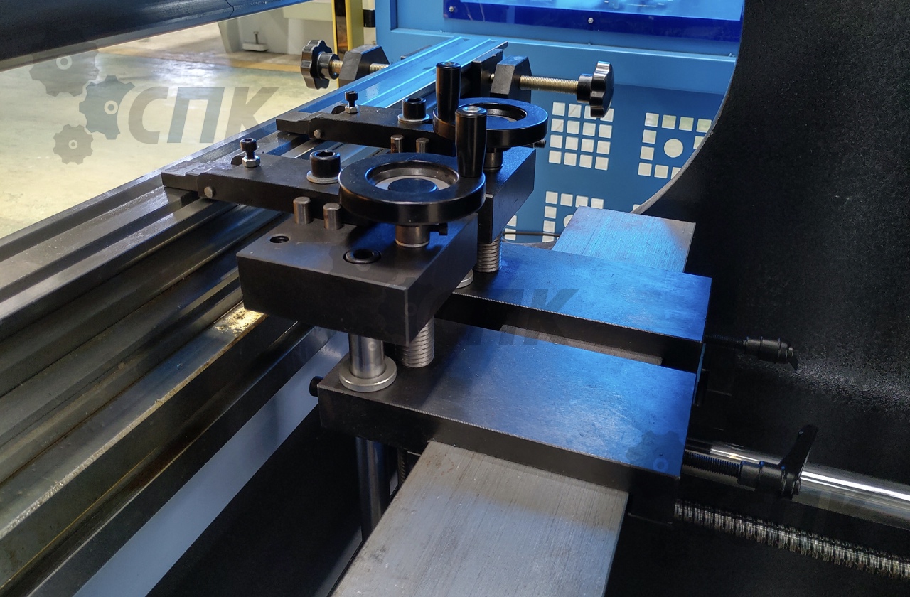 Гидравлический гибочный пресс WC67K