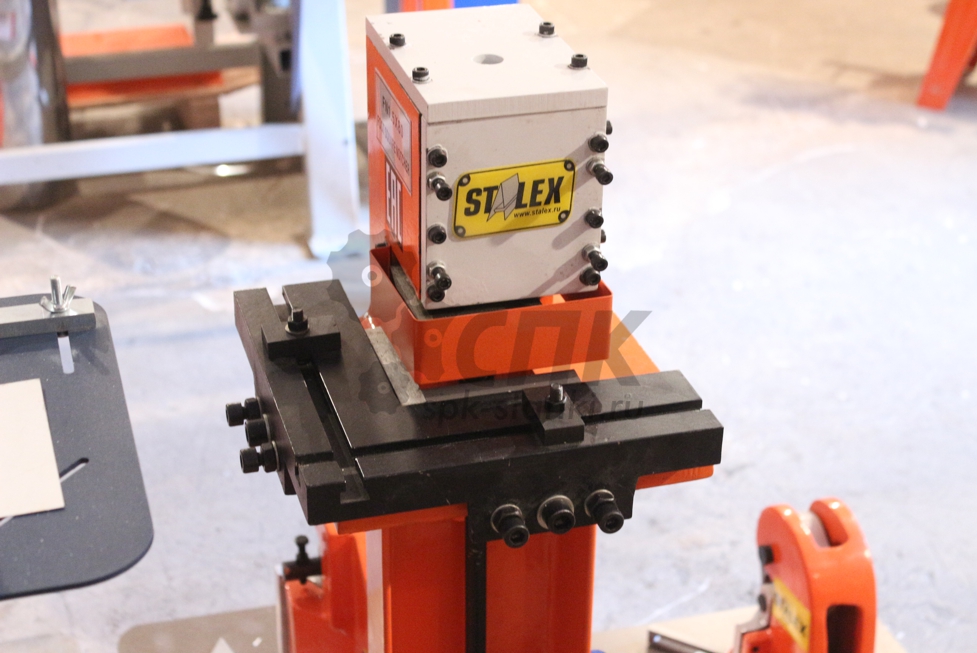 Педальный угловысечной станок Stalex FN1.5x80