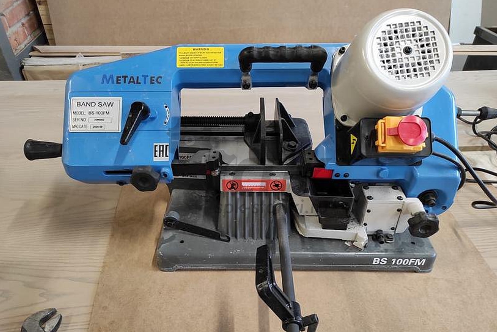 Ленточнопильный станок MetalTec BS 100 FM