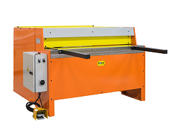 Гильотина электромеханическая Stalex Q11 3х2050