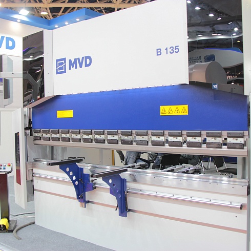 Полный обзор листогибочного пресса MVD Inan Ibend 135-3100