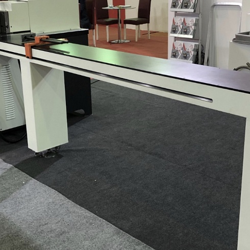 Горизонтальный гибочный пресс